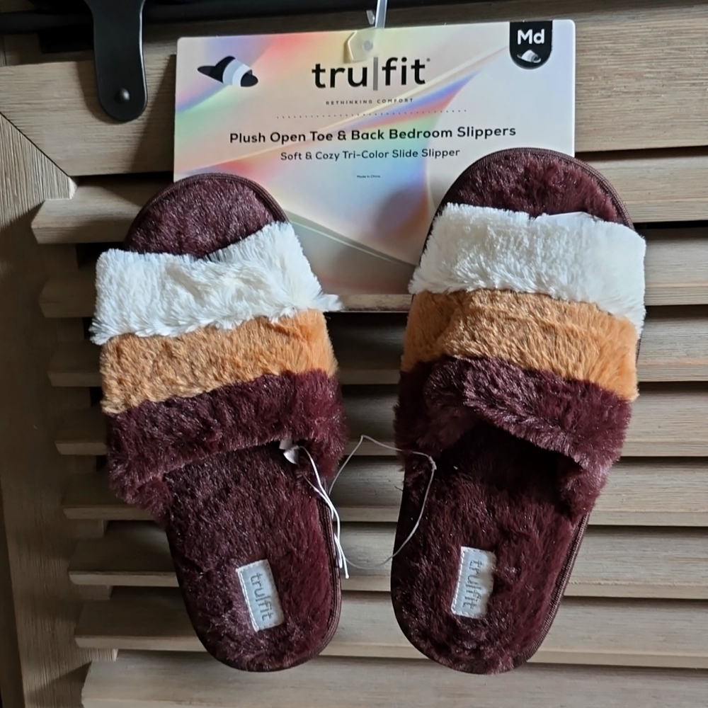 TRULFIT PLUSH SLIPPERS